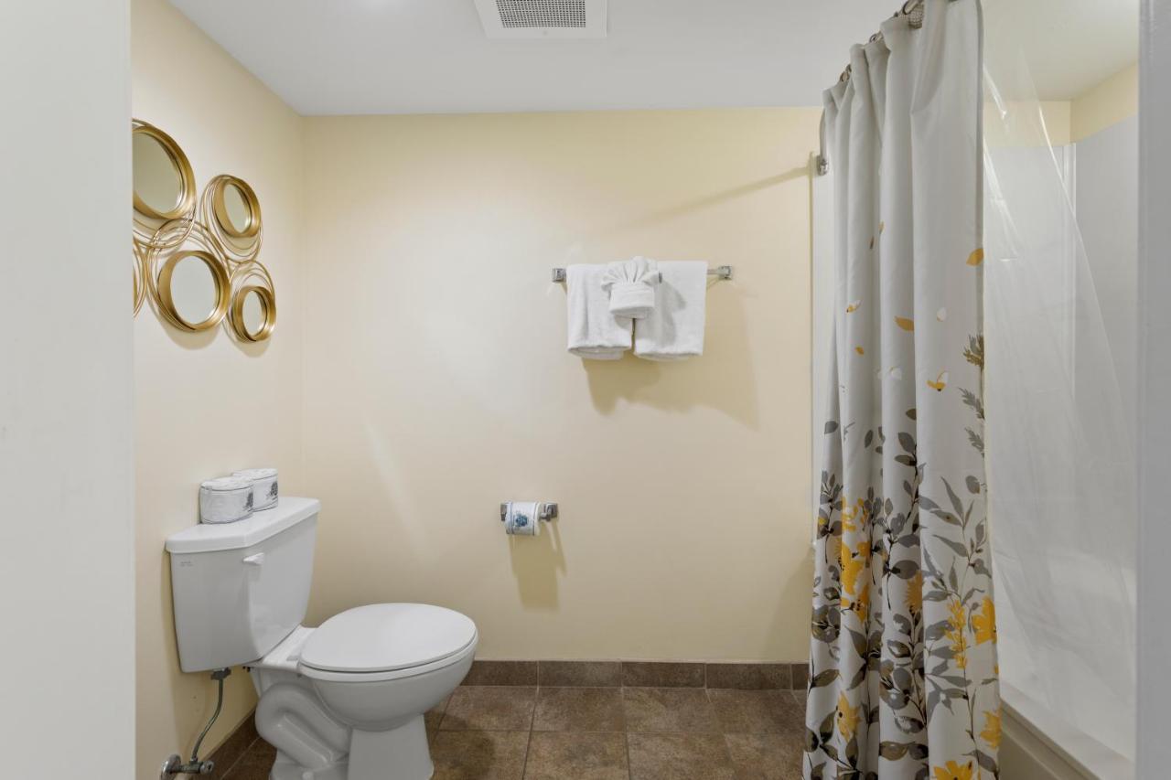 Ocean View Bahama Sands Stunning Resort Миртл-Бич Экстерьер фото